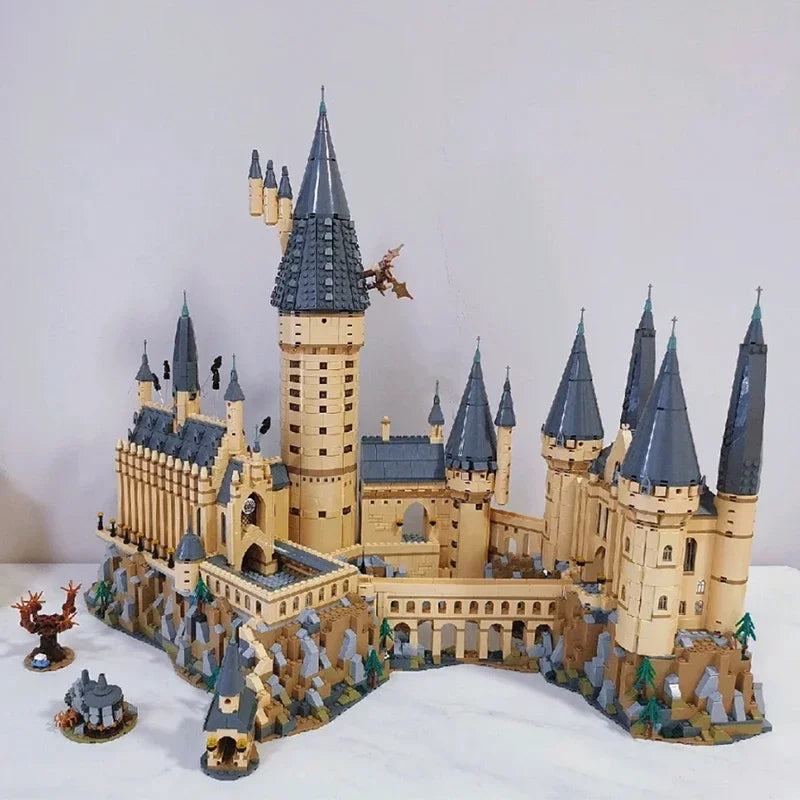 Le château de Poudlard™ (6020pcs)