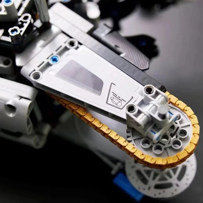 BMW M 1000 RR (1921pcs)