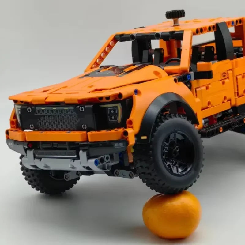 Ford® F-150 Raptor (1379pcs)